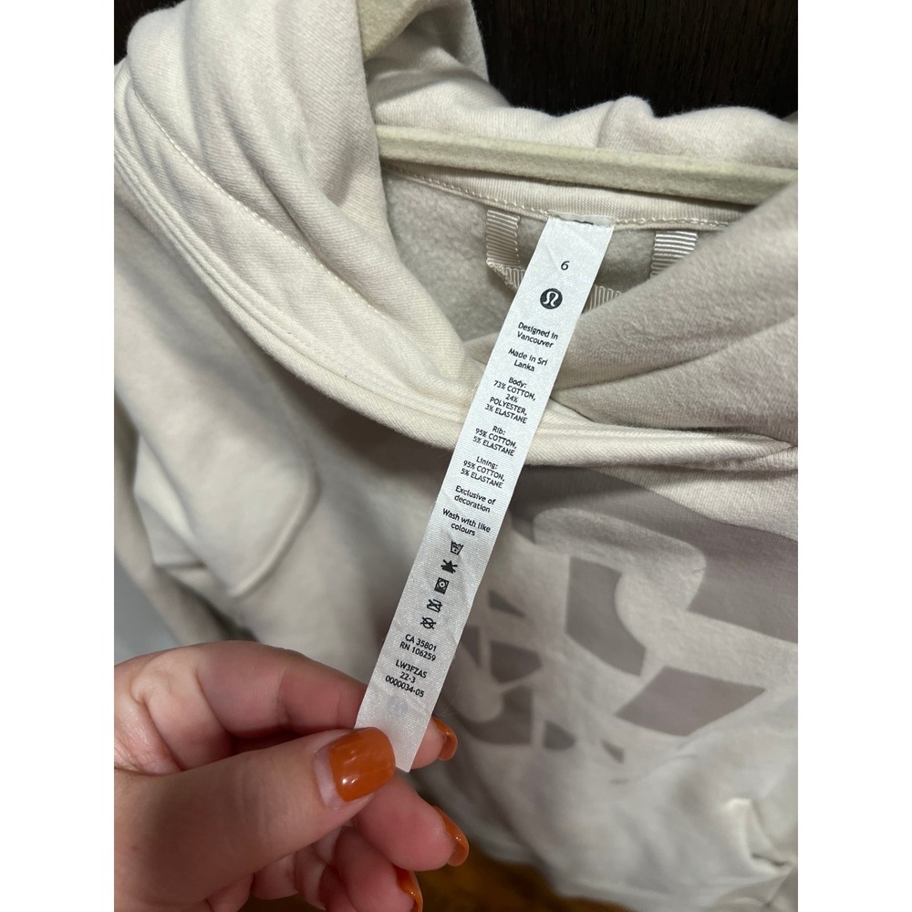 Lululemon‎ Loungeful Hoodie *Graphic Natural Ivory Womens Size 6 - Picture 3 of 5